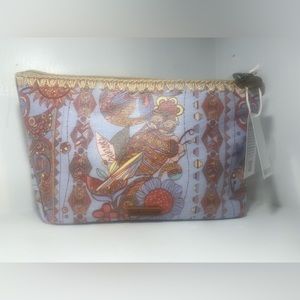 NWT SakRoots Medium Essential Pouch